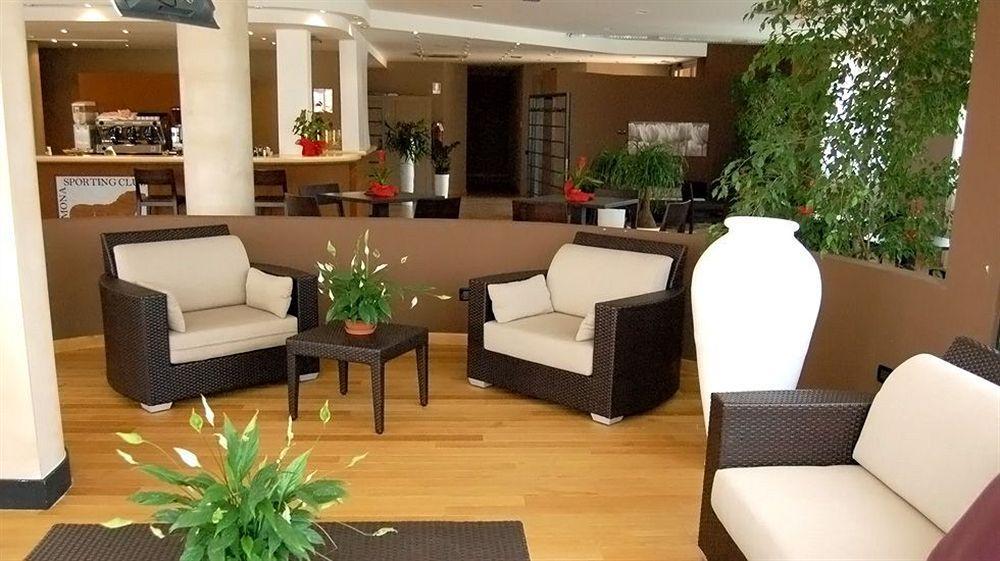 Cremona Palace Hotel Costa Santʼ Abramo Exterior foto